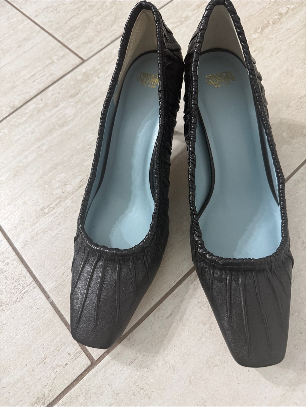 Frances Valentine  Black Square-Toe Leather Flats new ..size 9.5M ..ribbed
